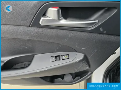 HYUNDAI TUCSON DIESEL 2.0 2WD
