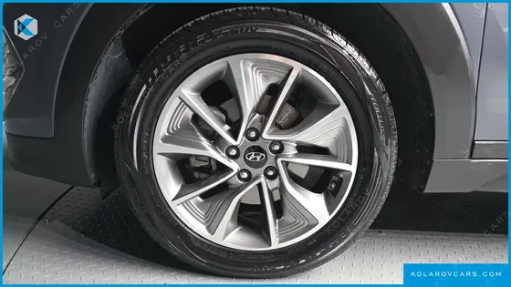 HYUNDAI TUCSON DIESEL 1.7 2WD