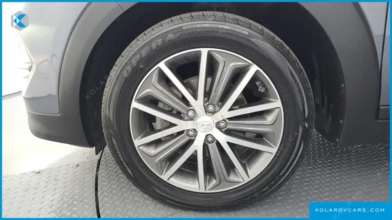 HYUNDAI TUCSON DIESEL 2.0 2WD