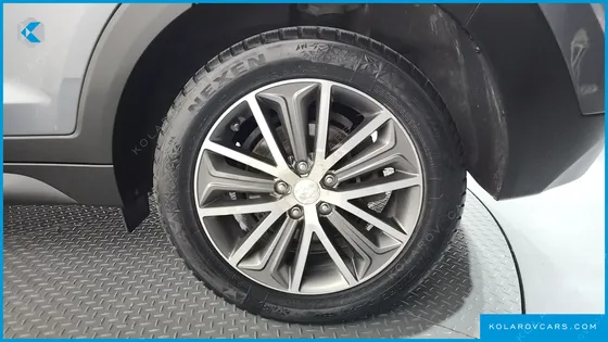 HYUNDAI TUCSON DIESEL 2.0 2WD