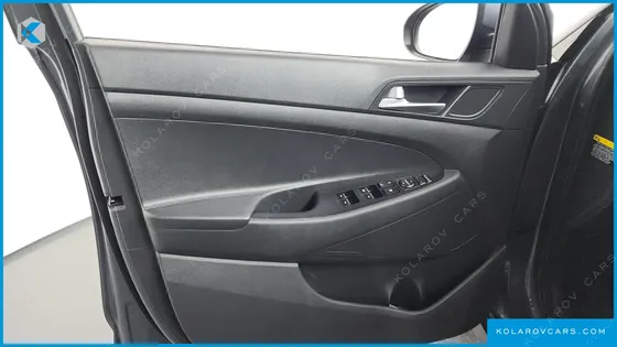 HYUNDAI TUCSON DIESEL 2.0 2WD