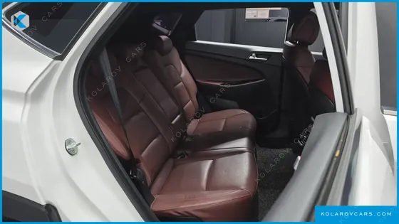 HYUNDAI TUCSON DIESEL 2.0 2WD