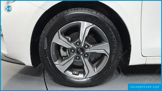 KIA K3 NOBLESSE