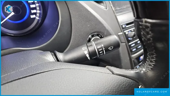 HYUNDAI GRANDEUR HG300 PREMIUM