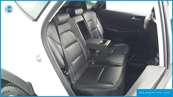 HYUNDAI TUCSON DIESEL 2.0 2WD