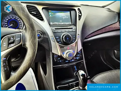 HYUNDAI GRANDEUR HG240 LUXURY