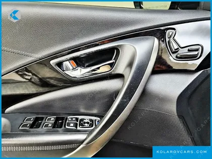 HYUNDAI GRANDEUR HG240 LUXURY