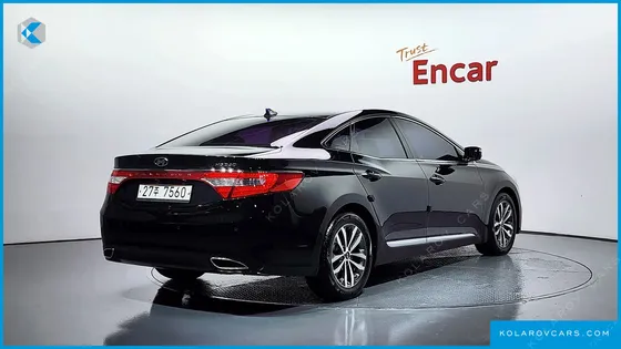HYUNDAI GRANDEUR HG240 LUXURY