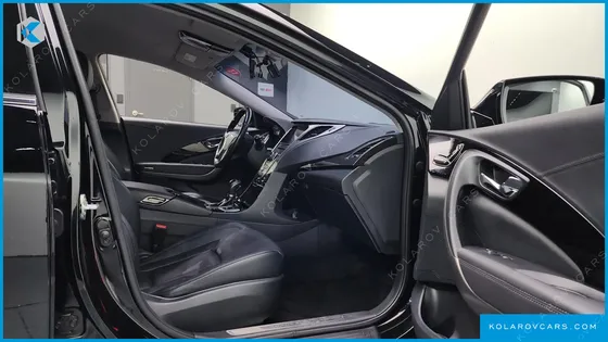 HYUNDAI GRANDEUR HG240 LUXURY