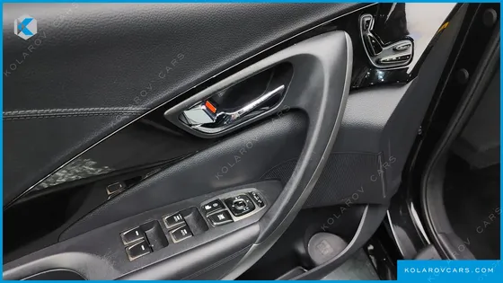 HYUNDAI GRANDEUR HG240 LUXURY