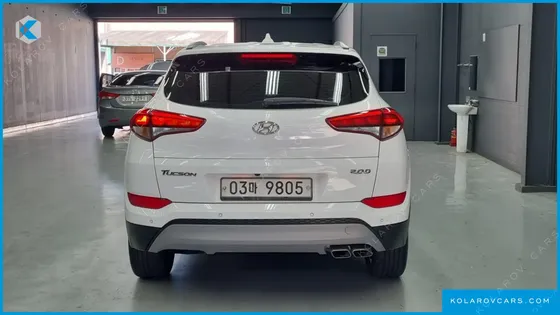 HYUNDAI TUCSON DIESEL 2.0 2WD