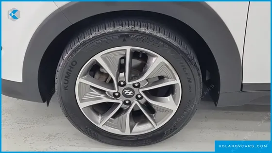HYUNDAI TUCSON DIESEL 2.0 2WD