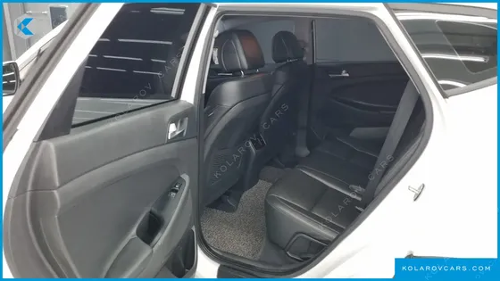 HYUNDAI TUCSON DIESEL 2.0 2WD