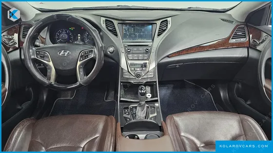 HYUNDAI GRANDEUR HG240 MODERN