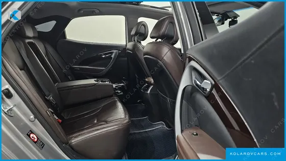 HYUNDAI GRANDEUR HG240 MODERN