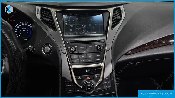 HYUNDAI GRANDEUR HG240 MODERN
