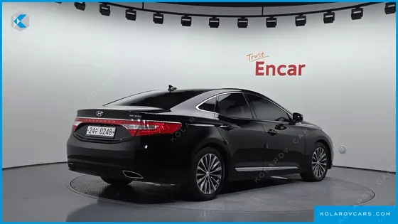 HYUNDAI GRANDEUR HG300 PREMIUM