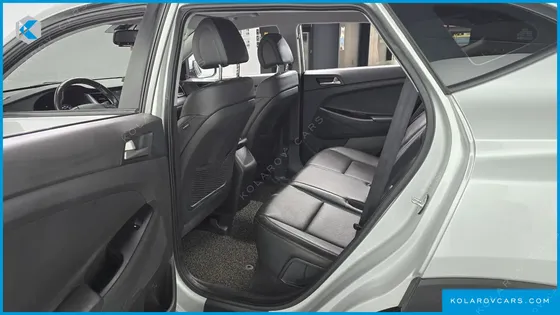HYUNDAI TUCSON DIESEL 2.0 4WD