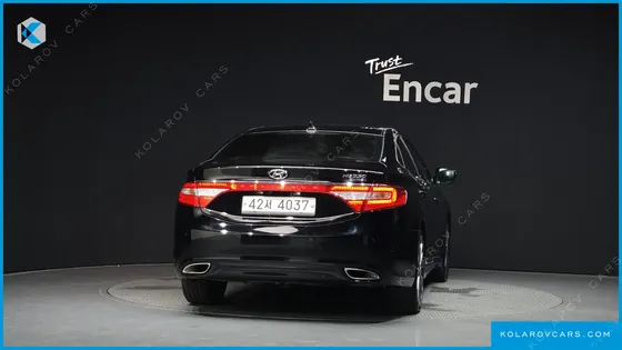 HYUNDAI GRANDEUR HG330 CELEBRITY