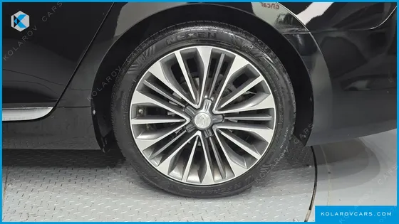 HYUNDAI GRANDEUR HG330 CELEBRITY