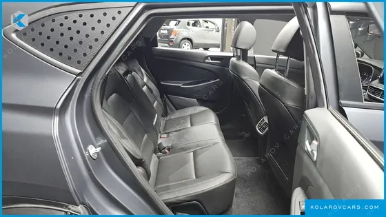 HYUNDAI TUCSON DIESEL 2.0 2WD