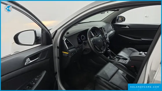 HYUNDAI TUCSON DIESEL 2.0 2WD