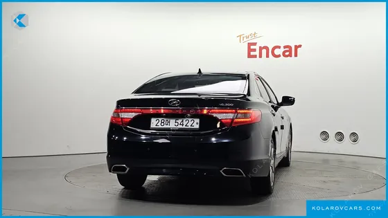 HYUNDAI GRANDEUR HG300 PREMIUM