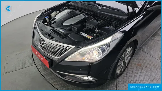 HYUNDAI GRANDEUR HG300 PREMIUM