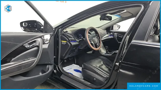 HYUNDAI GRANDEUR HG300 PREMIUM