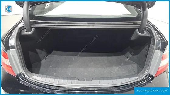 HYUNDAI GRANDEUR HG300 PREMIUM