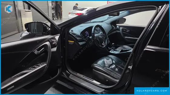 HYUNDAI GRANDEUR HG300 PREMIUM