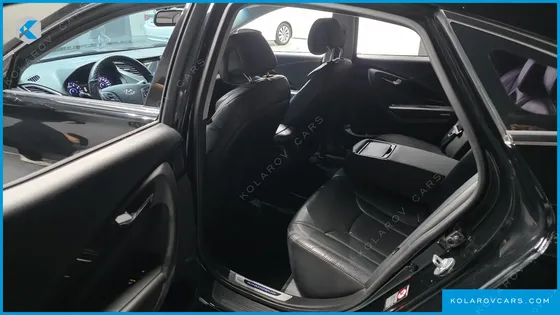 HYUNDAI GRANDEUR HG300 PREMIUM