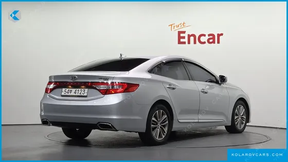 HYUNDAI GRANDEUR HG220 DIESEL MODERN