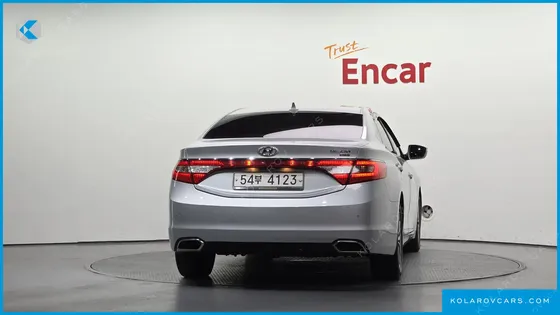 HYUNDAI GRANDEUR HG220 DIESEL MODERN