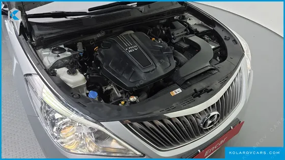 HYUNDAI GRANDEUR HG220 DIESEL MODERN