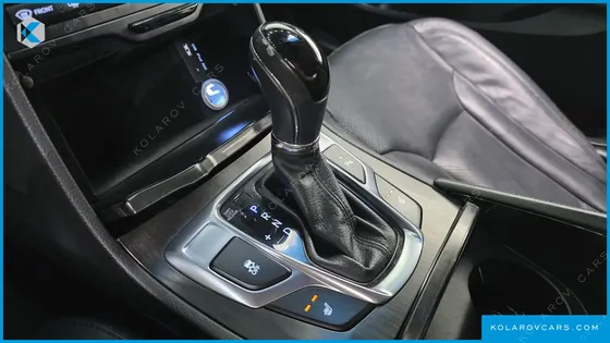 HYUNDAI GRANDEUR HG220 DIESEL MODERN