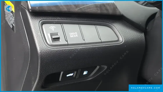 HYUNDAI GRANDEUR HG220 DIESEL MODERN