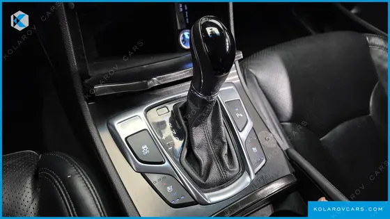 HYUNDAI GRANDEUR HG300 PREMIUM