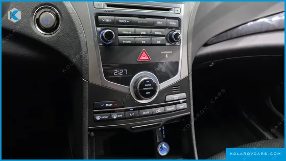 HYUNDAI GRANDEUR HG300 PREMIUM