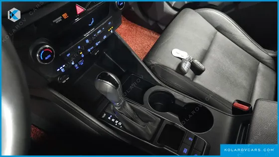 HYUNDAI TUCSON DIESEL 2.0 2WD