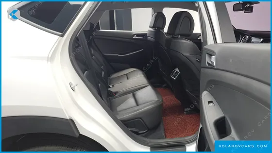 HYUNDAI TUCSON DIESEL 2.0 2WD