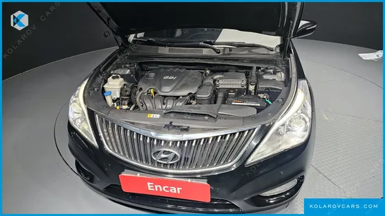HYUNDAI GRANDEUR HG240 MODERN