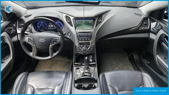 HYUNDAI GRANDEUR HG240 MODERN