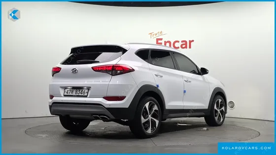 HYUNDAI TUCSON DIESEL 2.0 2WD