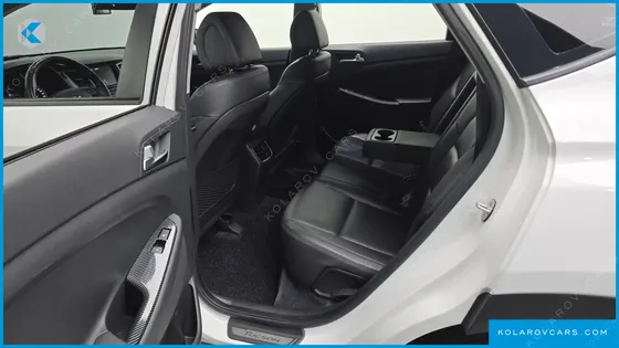 HYUNDAI TUCSON DIESEL 2.0 2WD