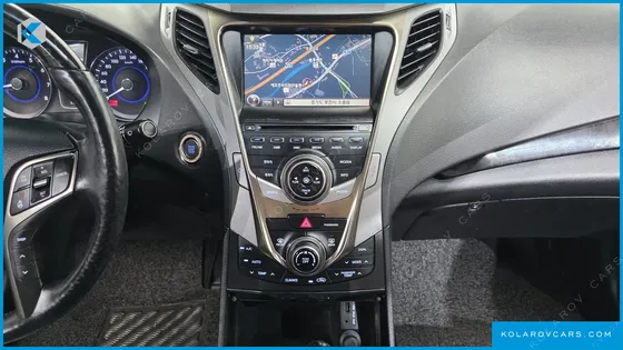 HYUNDAI GRANDEUR HG240 MODERN