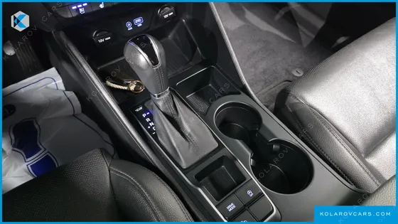 HYUNDAI TUCSON DIESEL 2.0 2WD