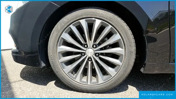HYUNDAI GRANDEUR HG300 PREMIUM