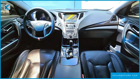 HYUNDAI GRANDEUR HG300 PREMIUM