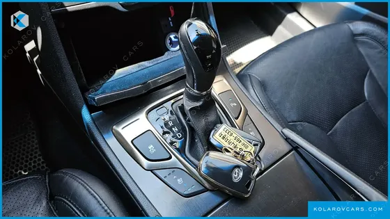 HYUNDAI GRANDEUR HG300 PREMIUM